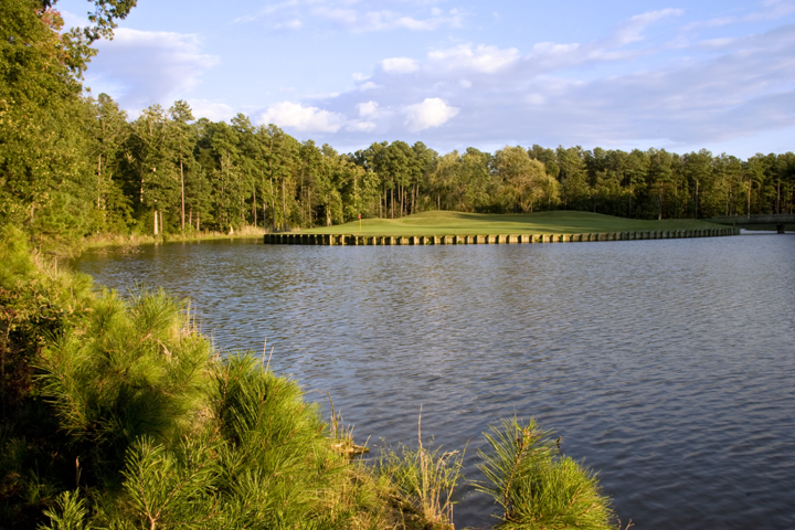 swan point yacht & country club