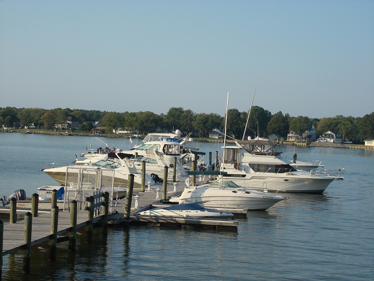swan point yacht & country club